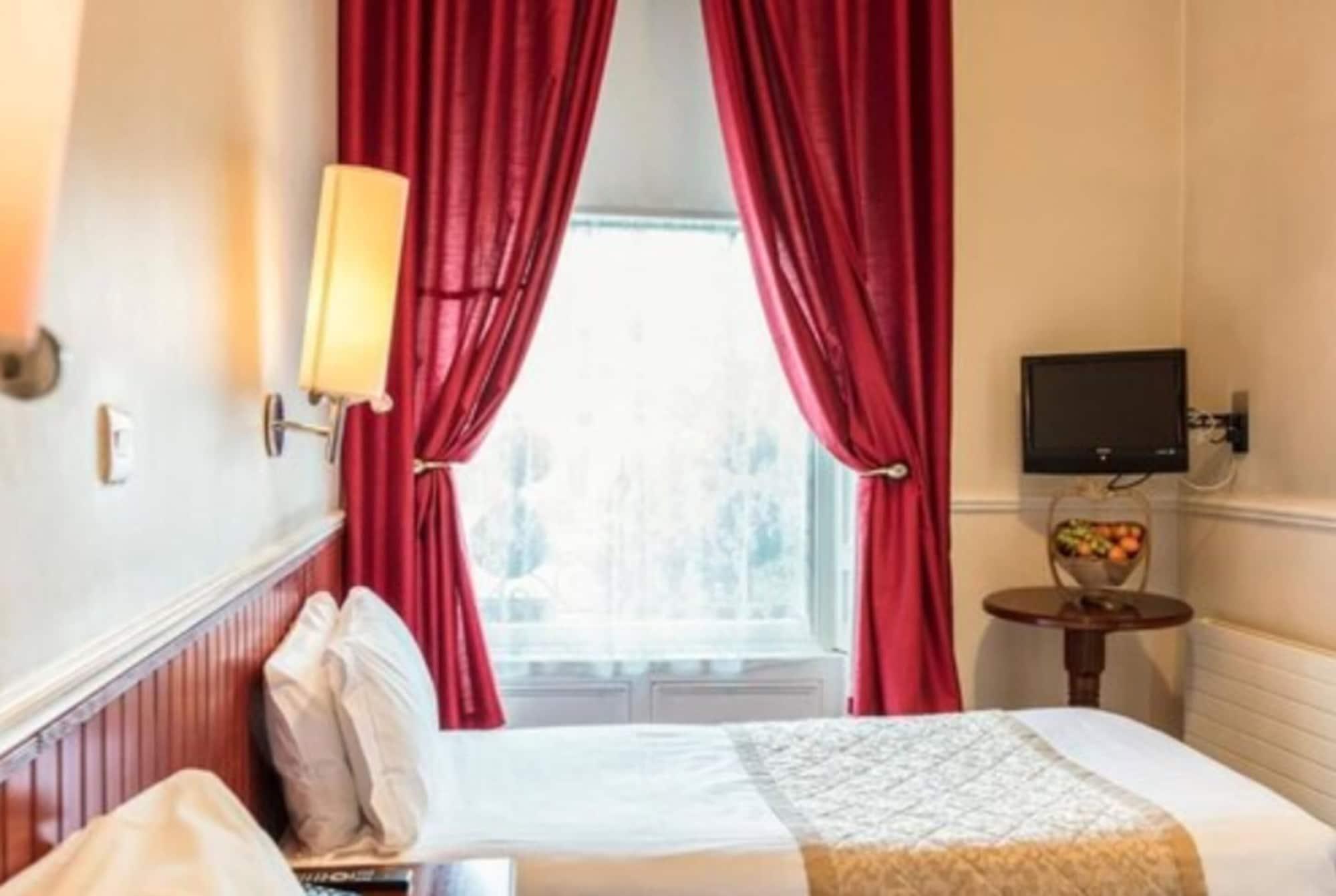 The Lansdowne Hotel Дъблин Екстериор снимка