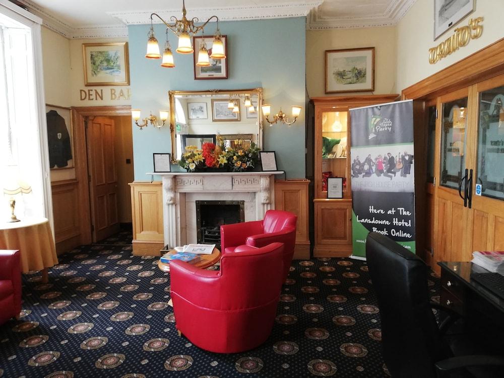 The Lansdowne Hotel Дъблин Екстериор снимка