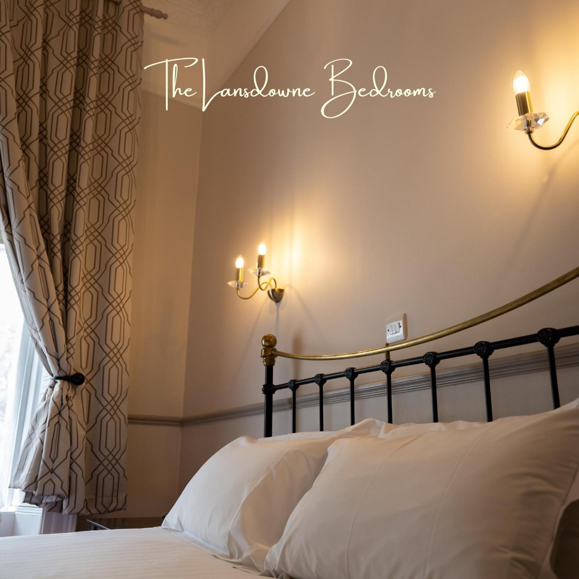 The Lansdowne Hotel Дъблин Екстериор снимка