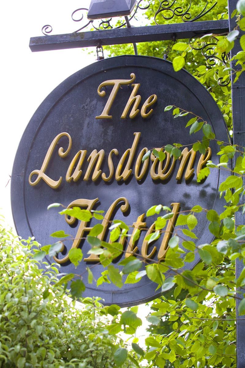 The Lansdowne Hotel Дъблин Екстериор снимка