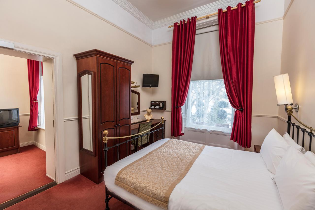 The Lansdowne Hotel Дъблин Екстериор снимка